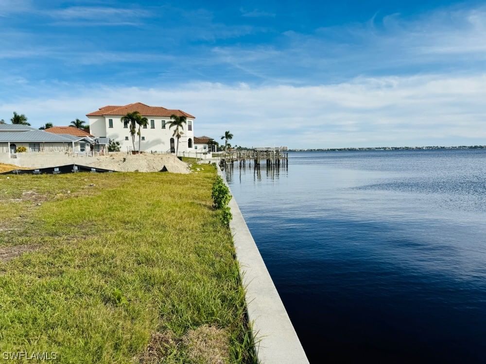 602 Coral Drive, Cape Coral, FL 33904 photo 3