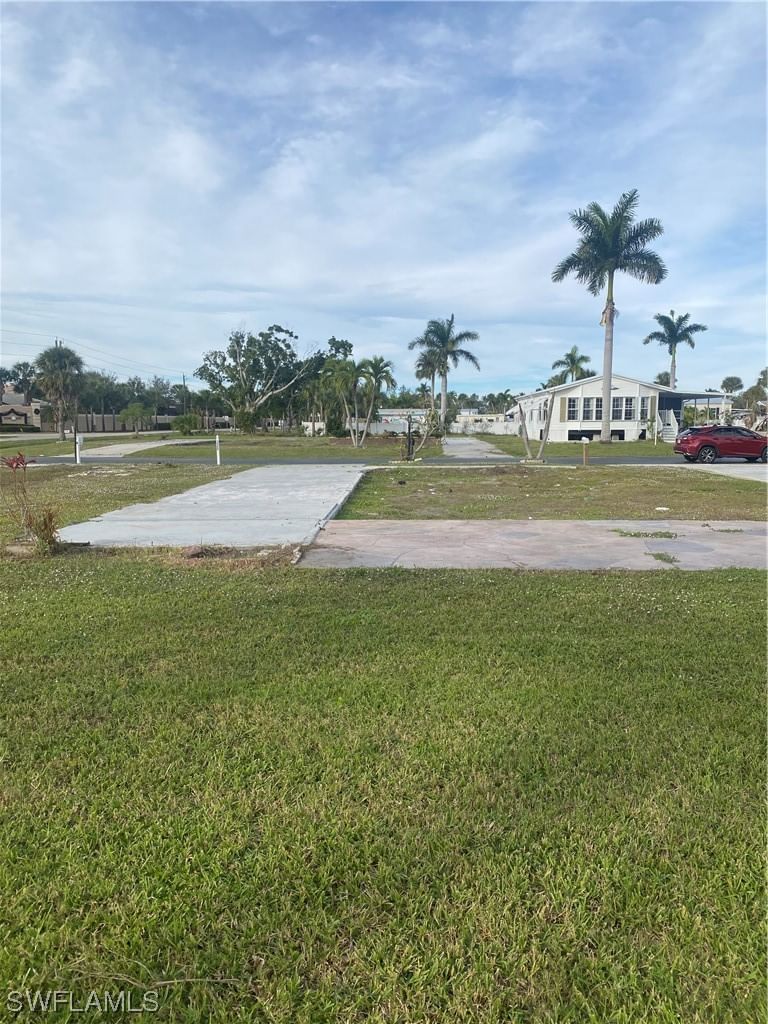 127 Raintree Lane, Fort Myers, FL 33908 photo 2