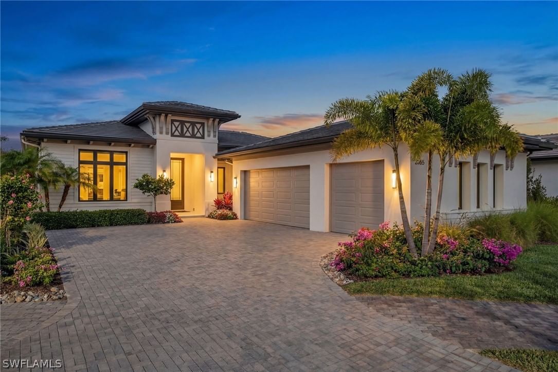 2055 Cambridge Park Drive, Naples, FL 34109 photo 3