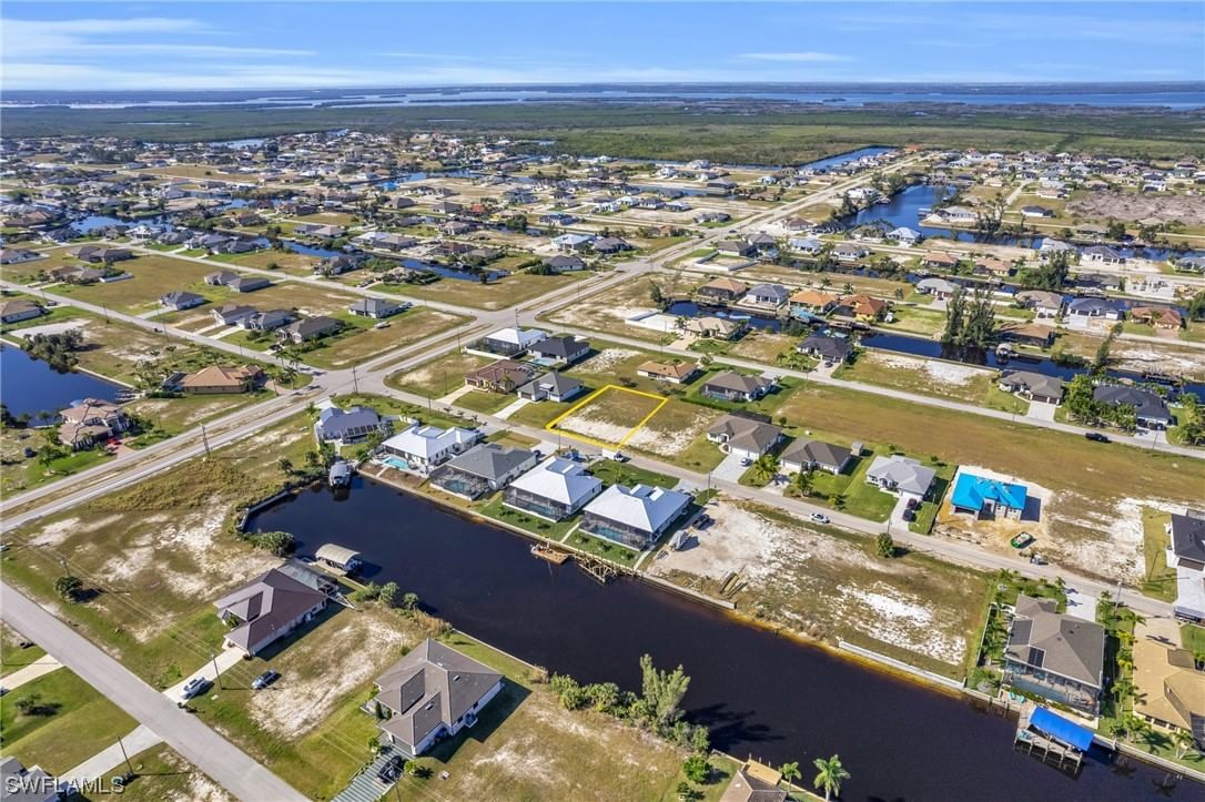 1612 NW 38th Avenue, Cape Coral, FL 33993 photo 5