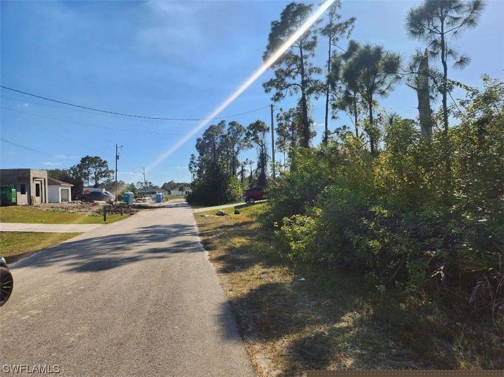 1059 Fayette Avenue, Lehigh Acres, FL 33974 photo 5
