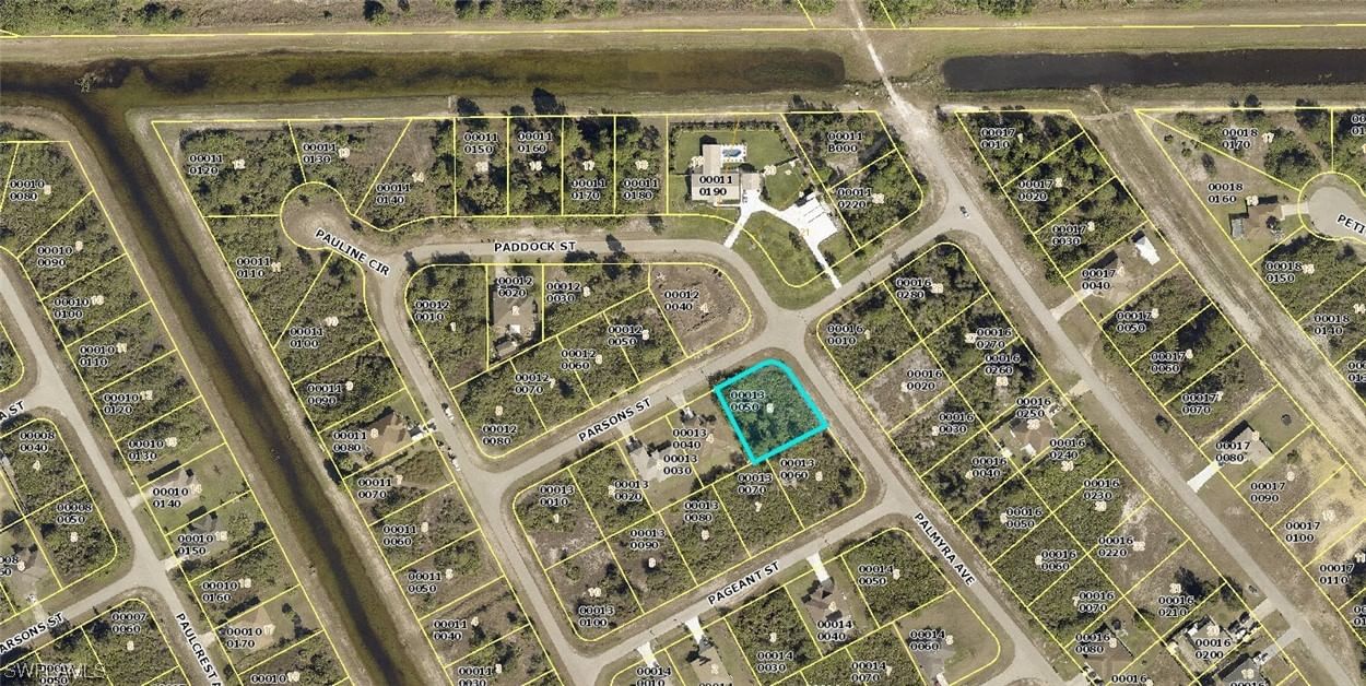 218 Parsons Street, Lehigh Acres, FL 33974 photo 2