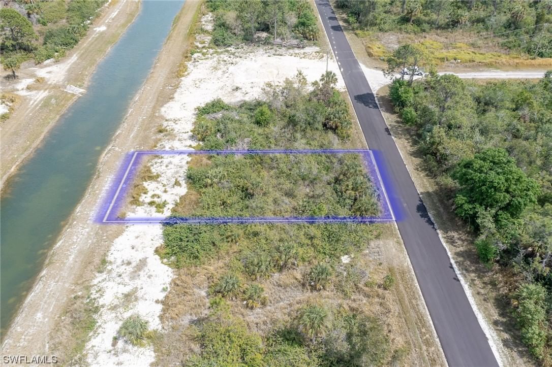 2812 28th Street W, Lehigh Acres, FL 33971 photo 4