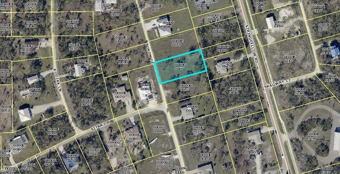 8812 Yukon Court, St James City, FL 33956 photo 2