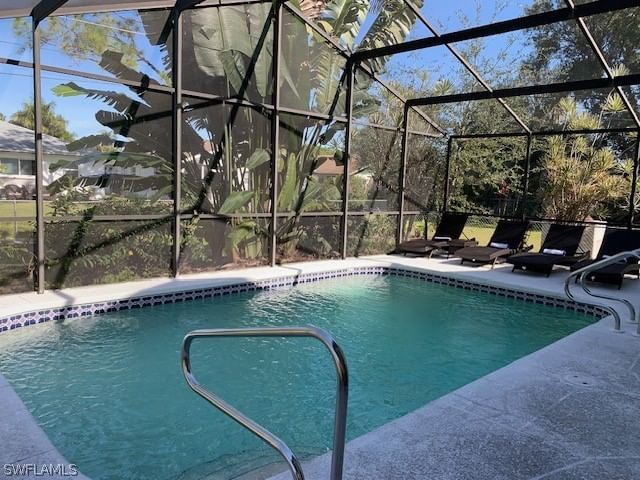 683 102nd Avenue N, Naples, FL 34108 photo 4