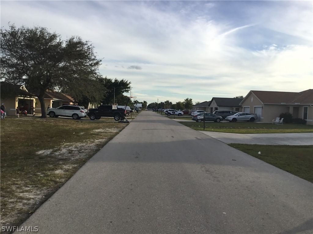 4145 SW 7th Place, Cape Coral, FL 33914 photo 2