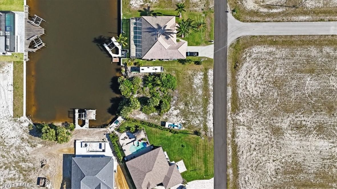 3208 NW 45th Place, Cape Coral, FL 33993 photo 4
