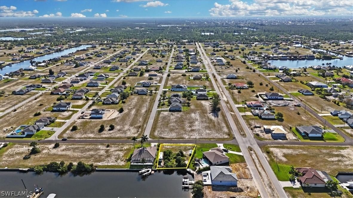 3208 NW 45th Place, Cape Coral, FL 33993 photo 5