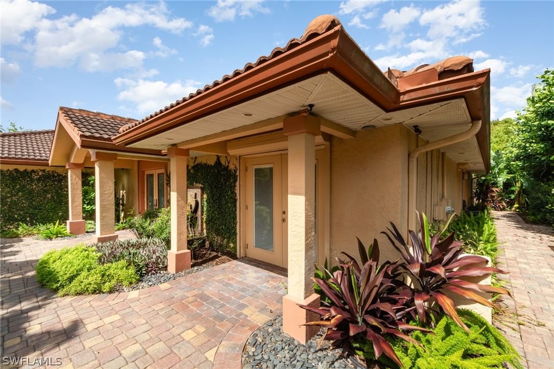 15854 Gleneagle Court, Fort Myers, FL 33908 photo 4