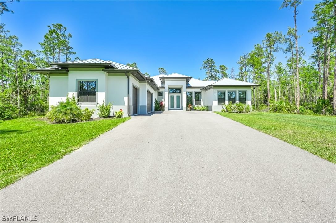 4063 8th Avenue NE, Naples, FL 34120 photo 2