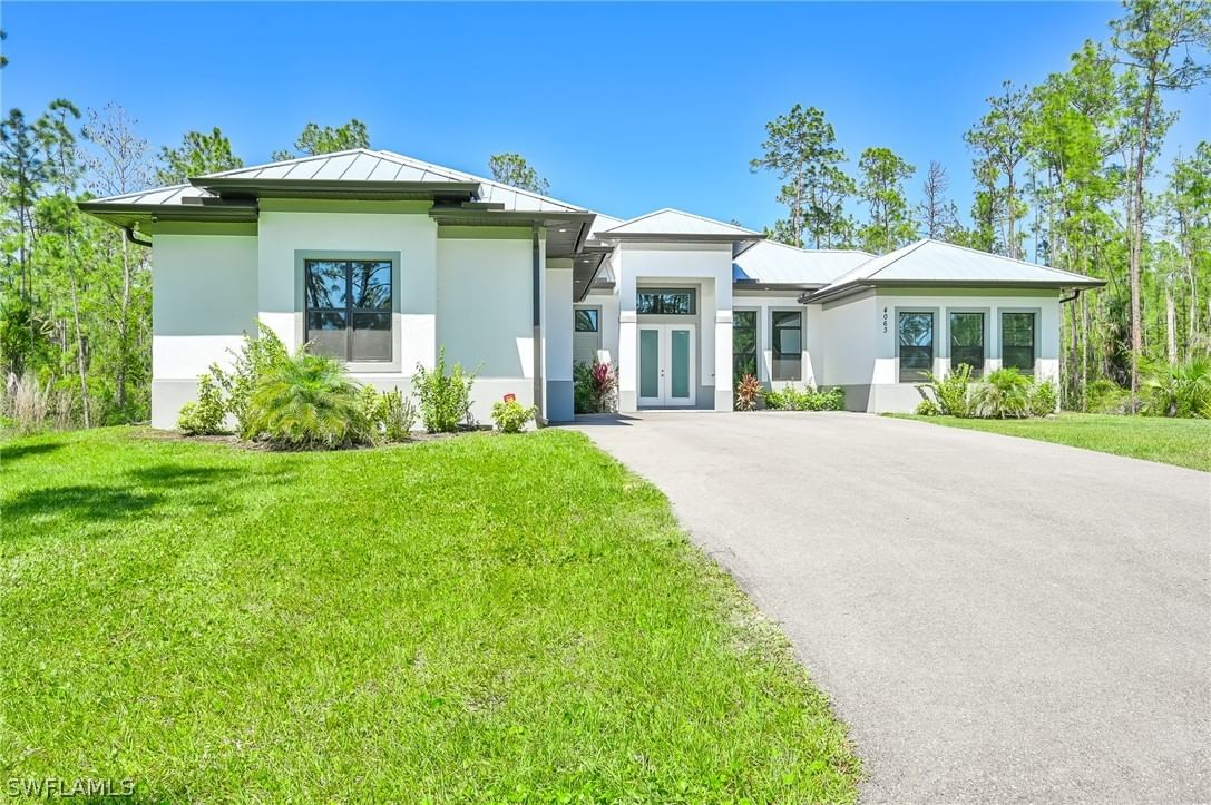 4063 8th Avenue NE, Naples, FL 34120 photo 3