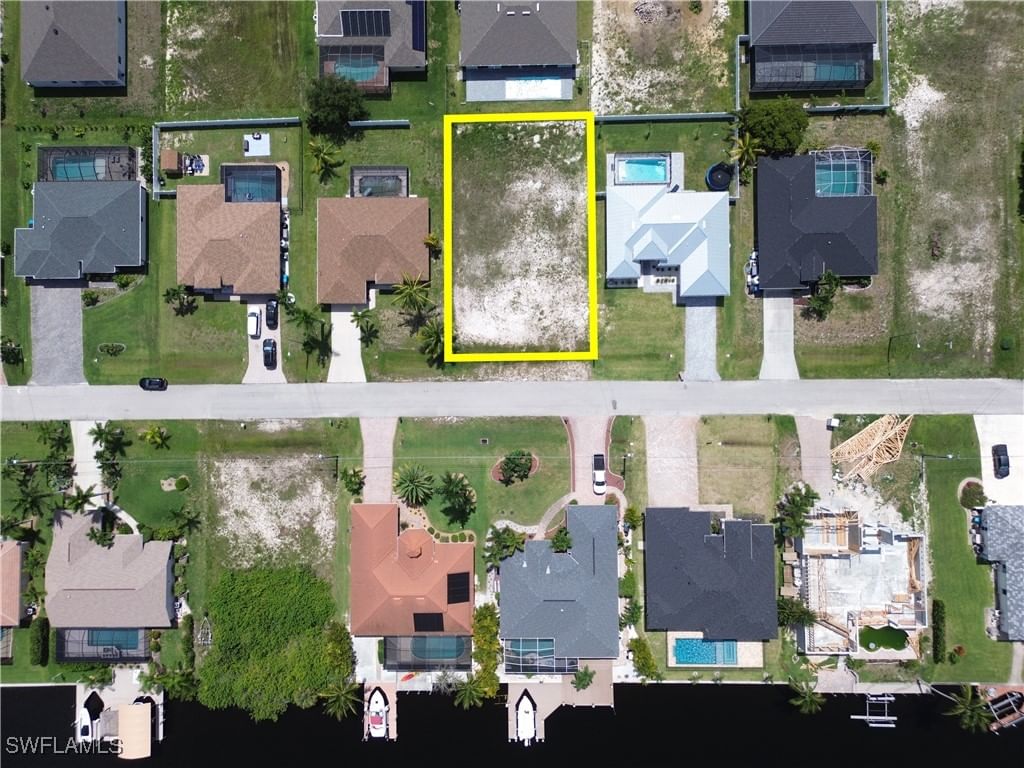 1105 NW 43rd Avenue, Cape Coral, FL 33993 photo 5
