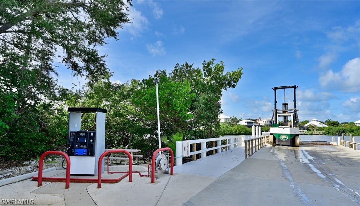 5025 Bonita Beach Road SW, Bonita Springs, FL 34134 photo 3