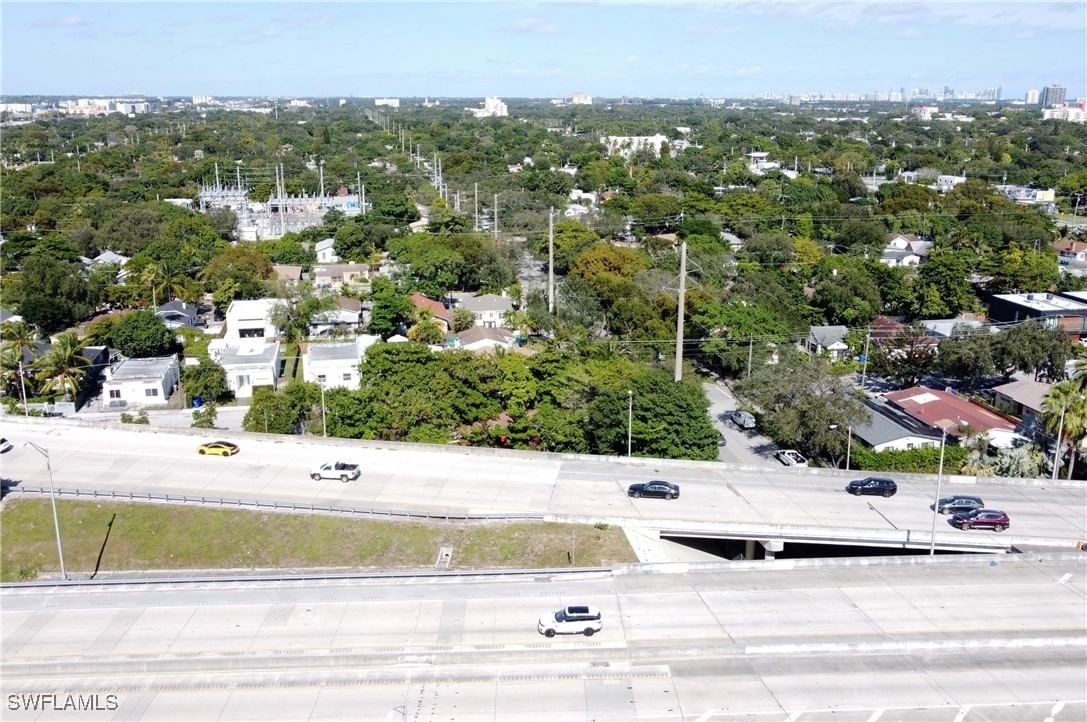 321 NW 37 Street, Miami, FL 33127 photo 2