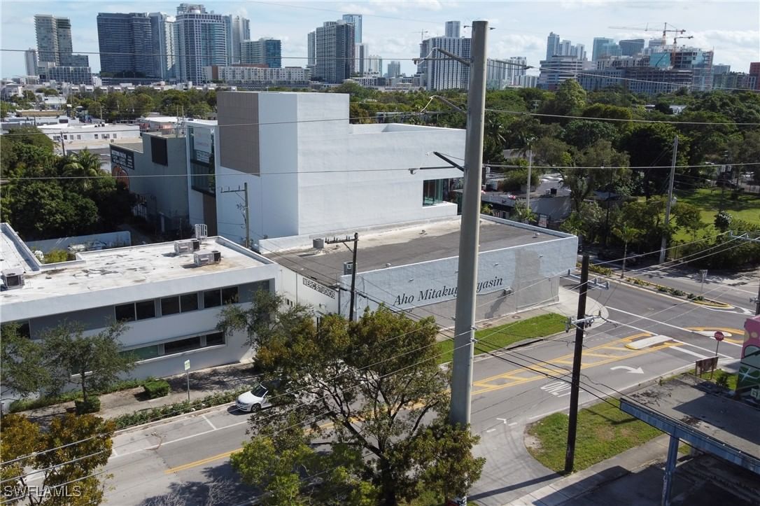 321 NW 37 Street, Miami, FL 33127 photo 4