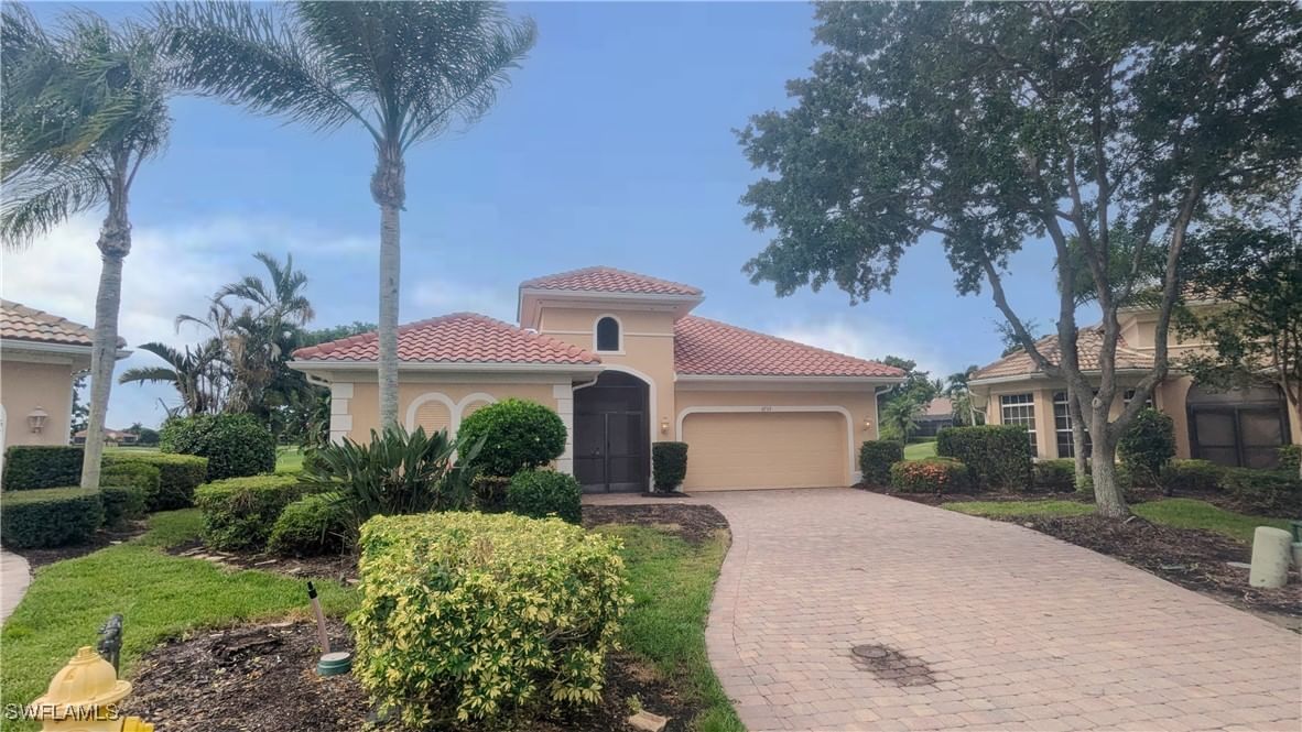 6733 Bent Grass Drive, Naples, FL 34113 photo 3