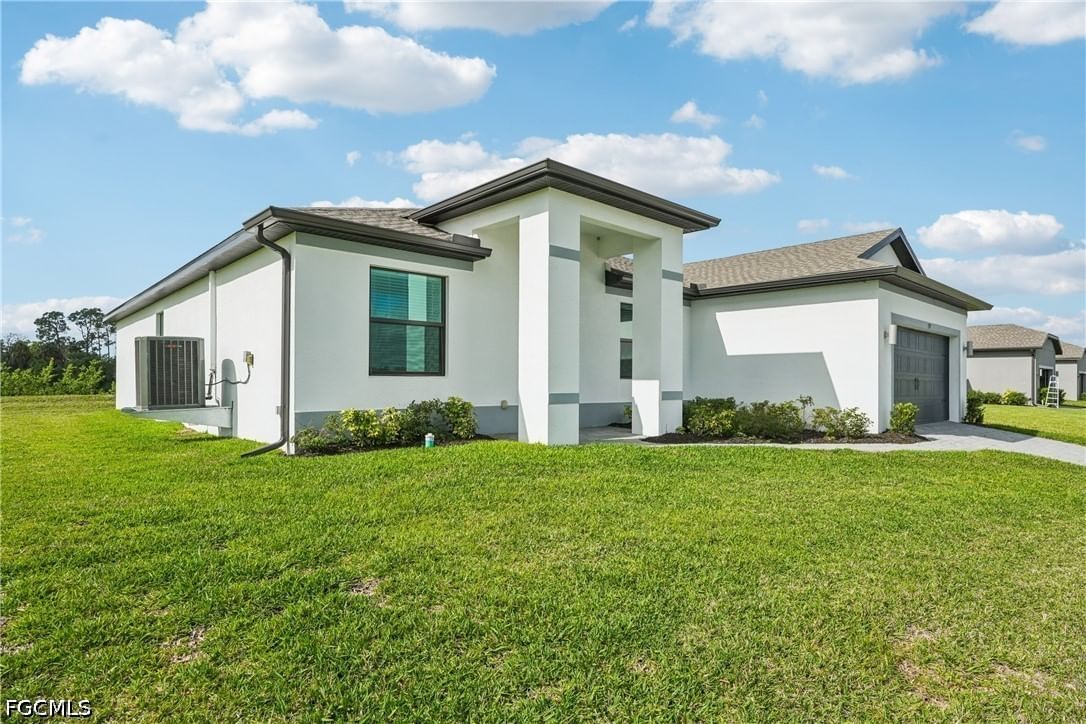939 Admiral Bull Halsey Avenue, Labelle, FL 33935 photo 2