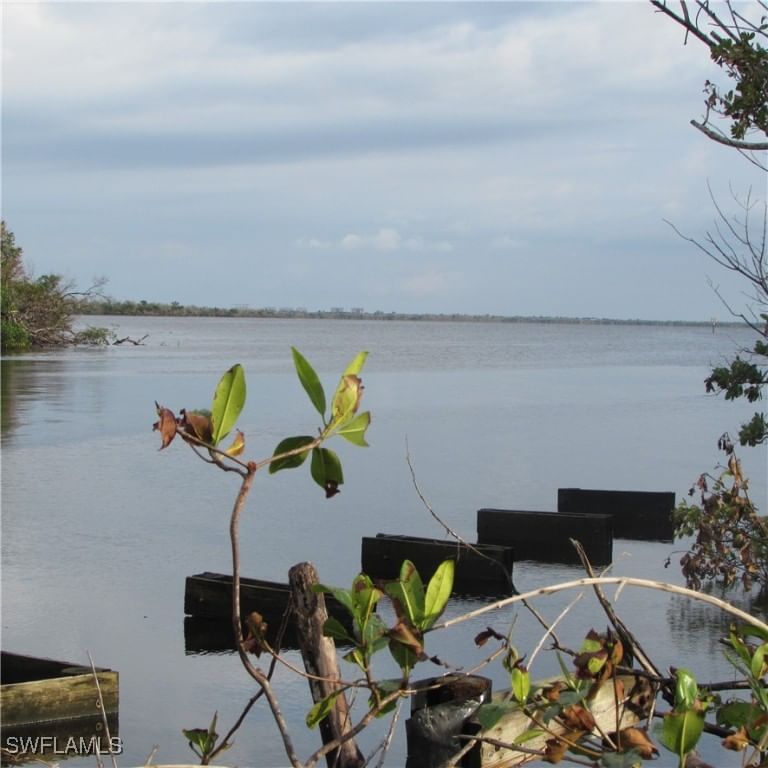 4195 Pine Island Road NW, Matlacha, FL 33993 photo 4