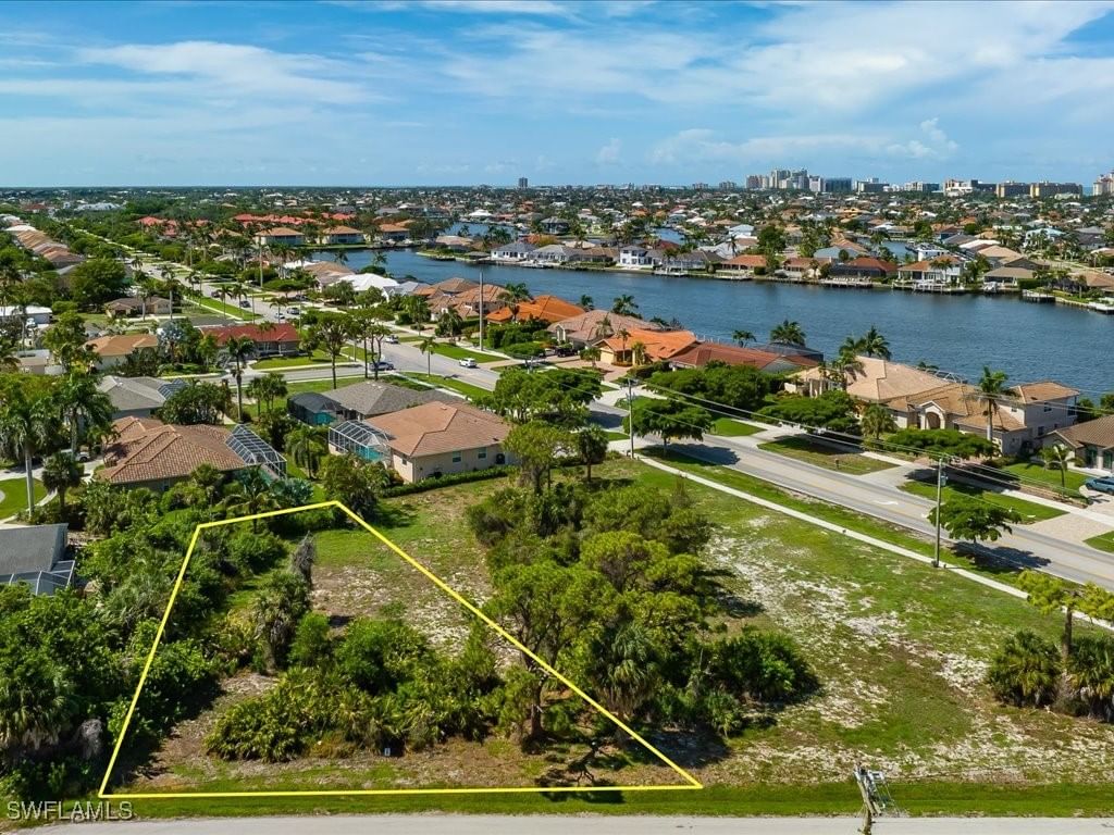 1127 Marco Lake Drive, Marco Island, FL 34145 photo 5