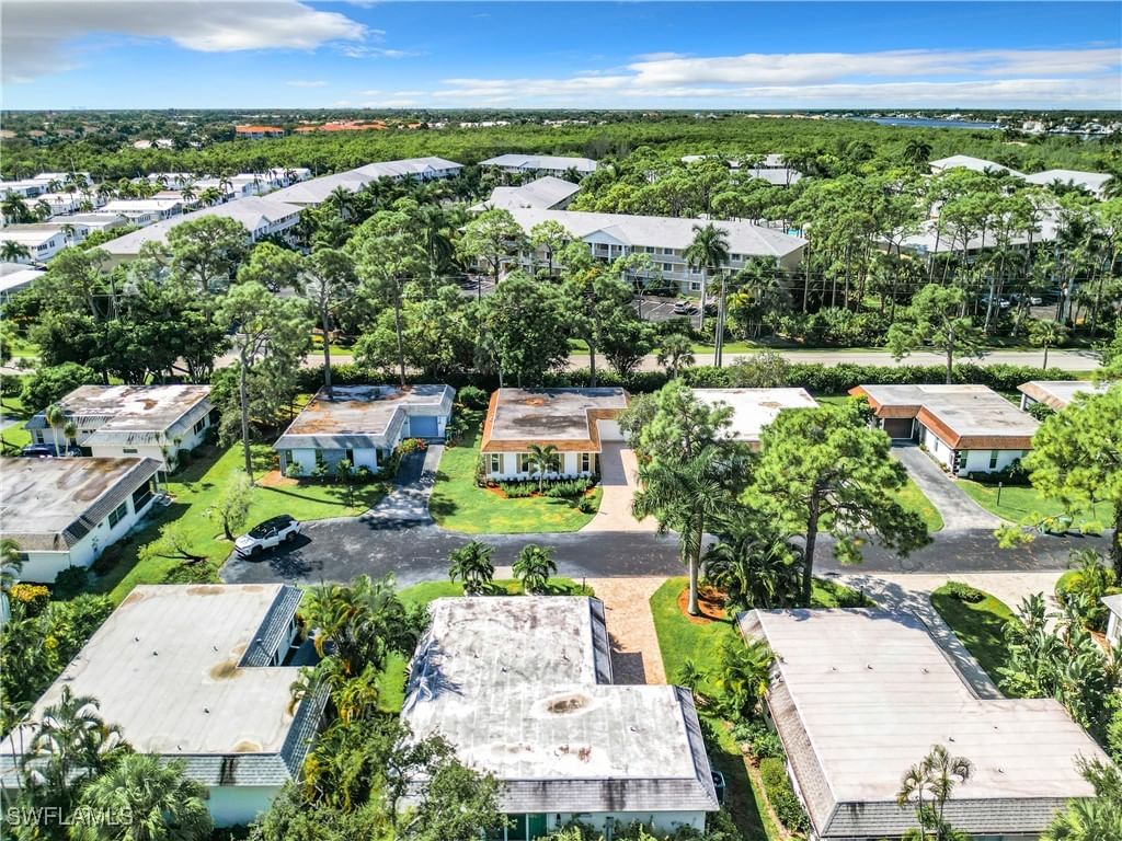 375 CARNABY Court #54, Naples, FL 34112 photo 3