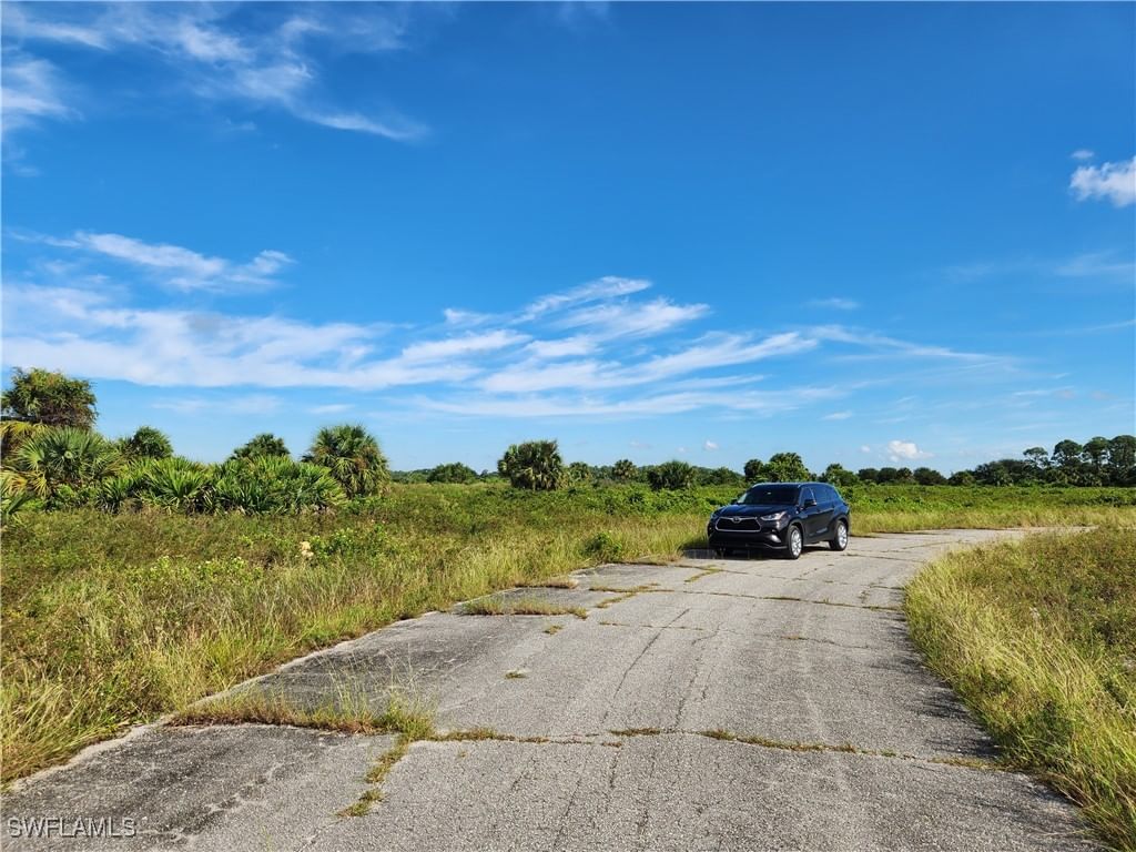 318 New Jersey Place, Labelle, FL 33935 photo 3