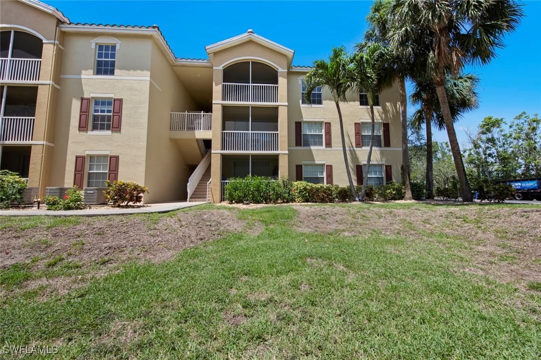 4105 Residence Drive #718, Fort Myers, FL 33901 photo 2