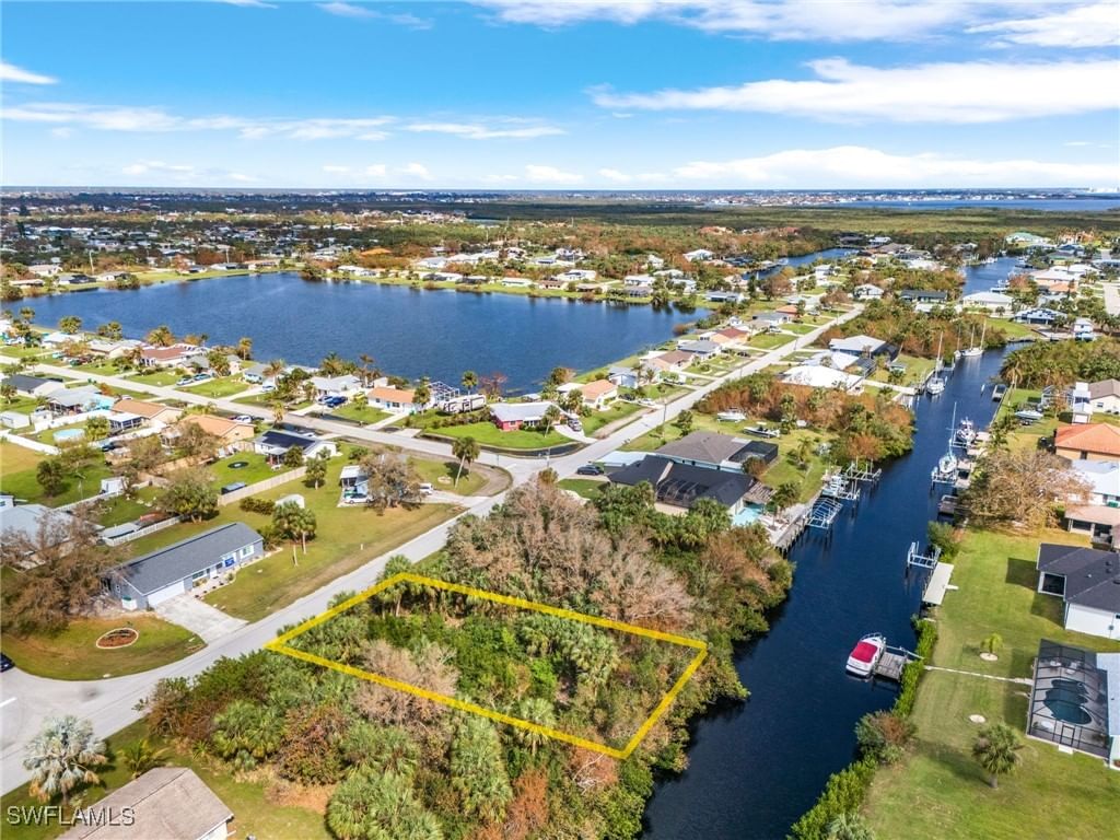 18786 Ashcroft Circle, Port Charlotte, FL 33948 photo 4