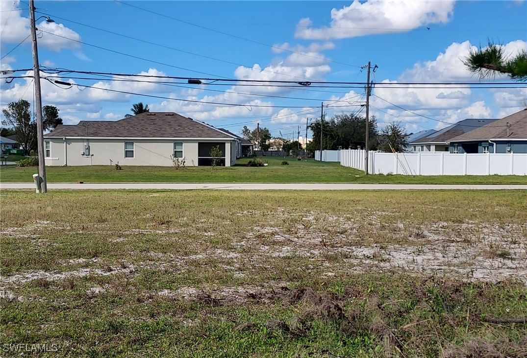 836 SW 28th Street, Cape Coral, FL 33914 photo 2