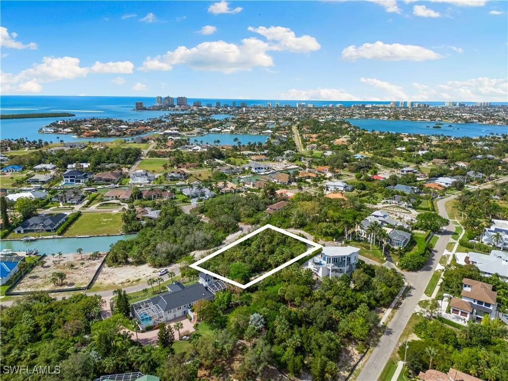 1130 Caxambas Drive, Marco Island, FL 34145 photo 3