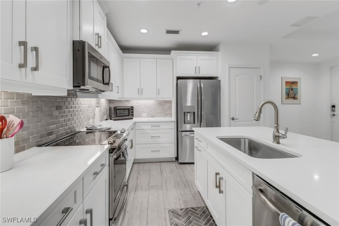 6953 Avalon Circle #1801, Naples, FL 34112 photo 2