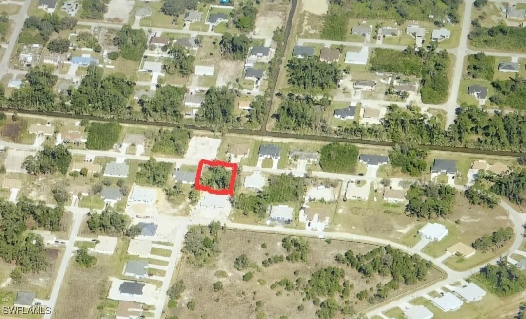 5035 Locke Lane, Lehigh Acres, FL 33973 photo 2