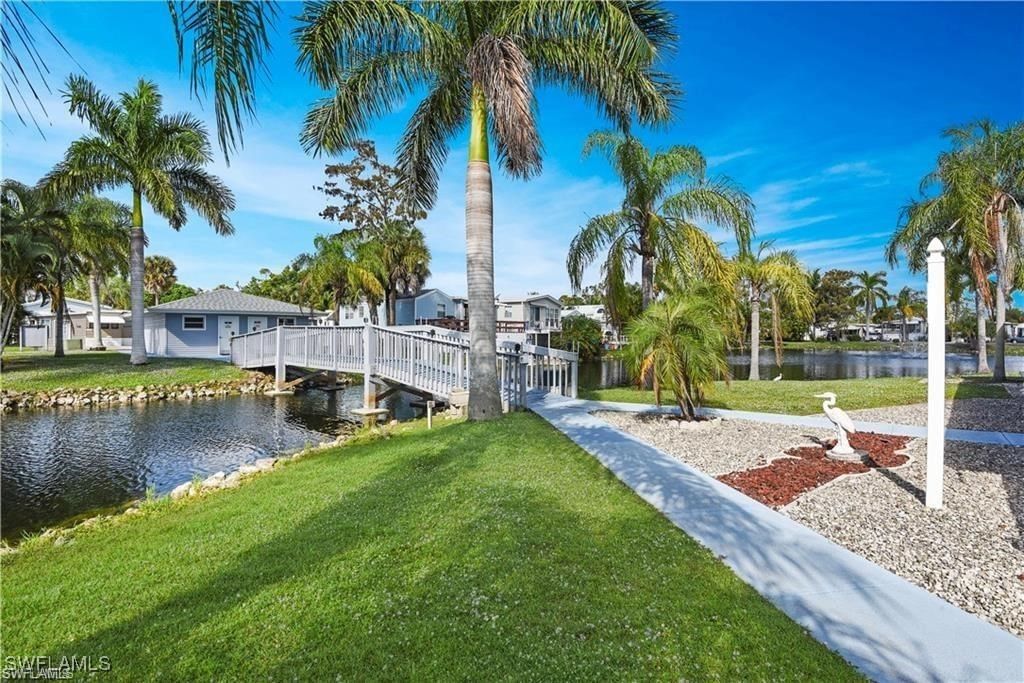 5628 Red Bird Lane, Fort Myers, FL 33908 photo 5