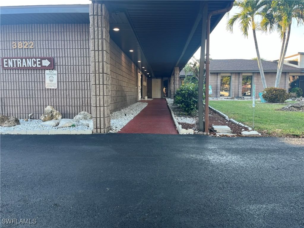 3822 Broadway, Fort Myers, FL 33901 photo 2