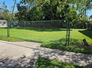 2002 Bayside Parkway, Fort Myers, FL 33901 photo 4