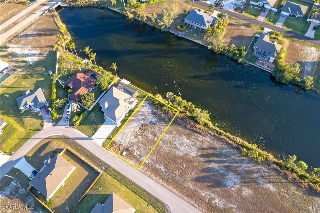 2408 NW 25th Terrace, Cape Coral, FL 33993 photo 3