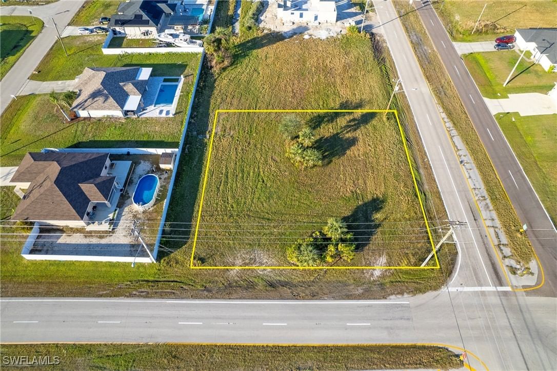 4 El Dorado Boulevard N, Cape Coral, FL 33993 photo 4