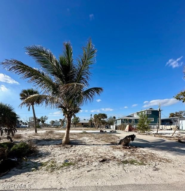 111 Hibiscus Drive, Fort Myers Beach, FL 33931 photo 4