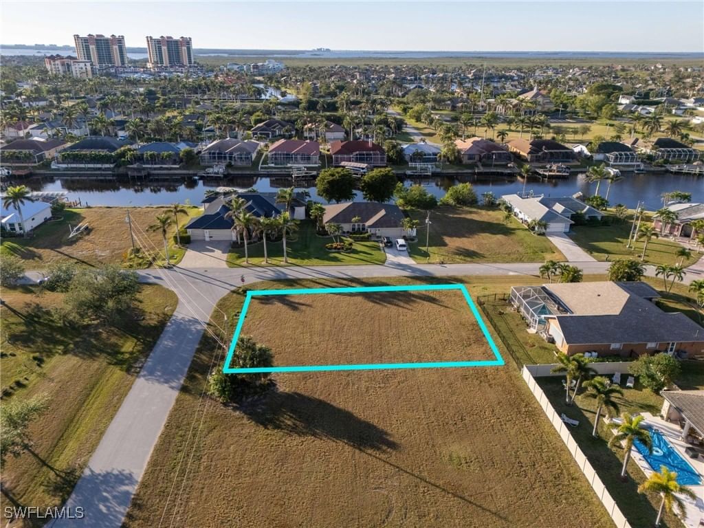 5308 SW 17th Place, Cape Coral, FL 33914 photo 4