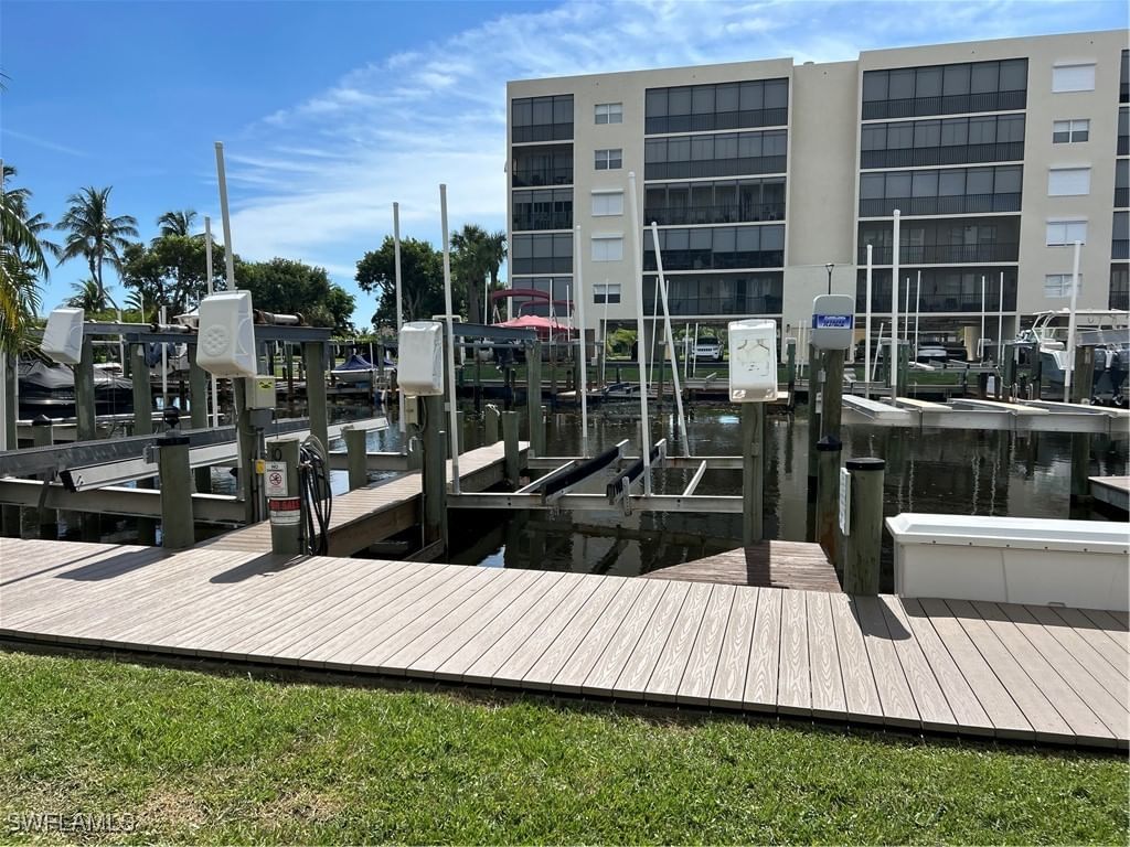 4357 Bay Beach Lane, Fort Myers Beach, FL 33931 photo 4