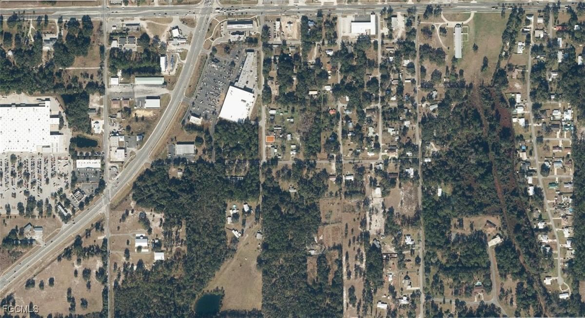 310 Florida Drive, Palatka, FL 32177 photo 3