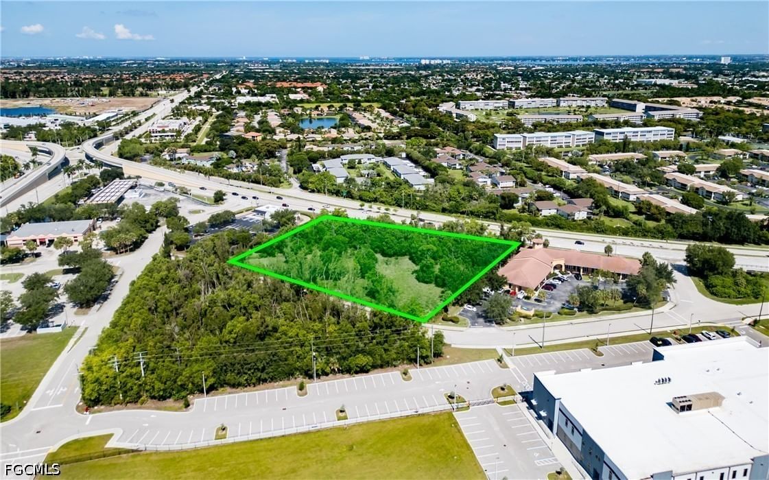15100 & 15200 Elderberry Lane, Fort Myers, FL 33907 photo 4