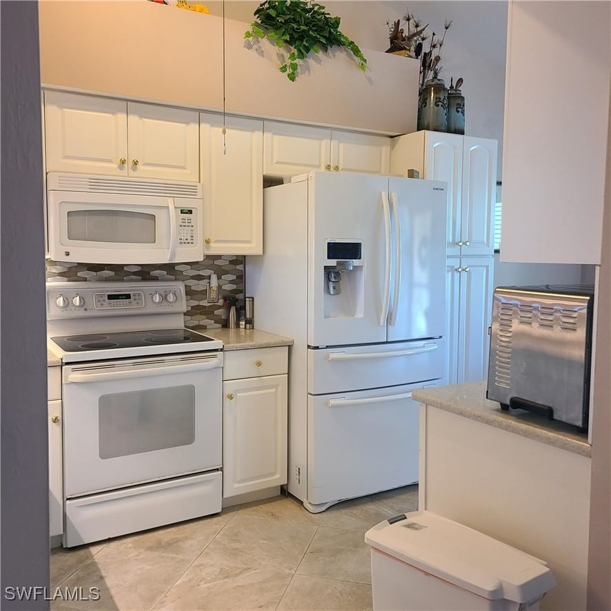 20151 Ian Court #309, Estero, FL 33928 photo 4