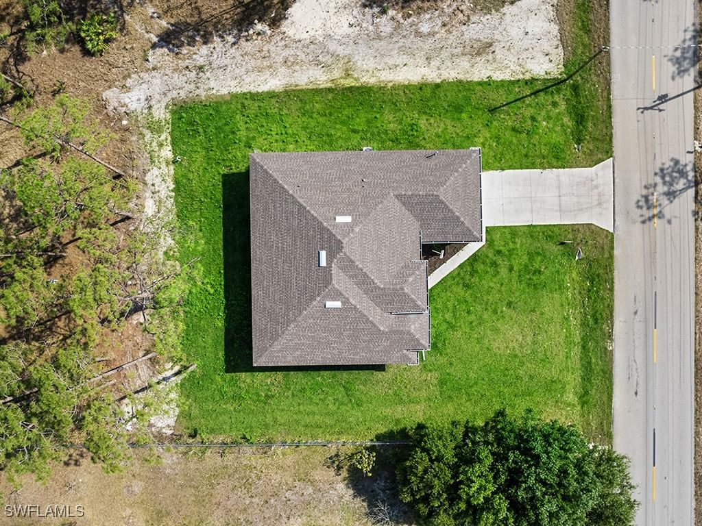 902 Williams Avenue, Lehigh Acres, FL 33972 photo 4