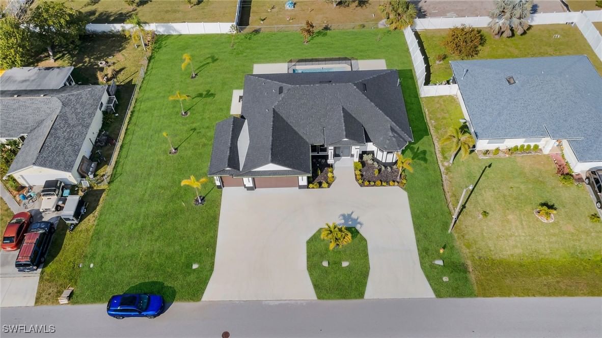 423 NW 6th Terrace, Cape Coral, FL 33993 photo 2