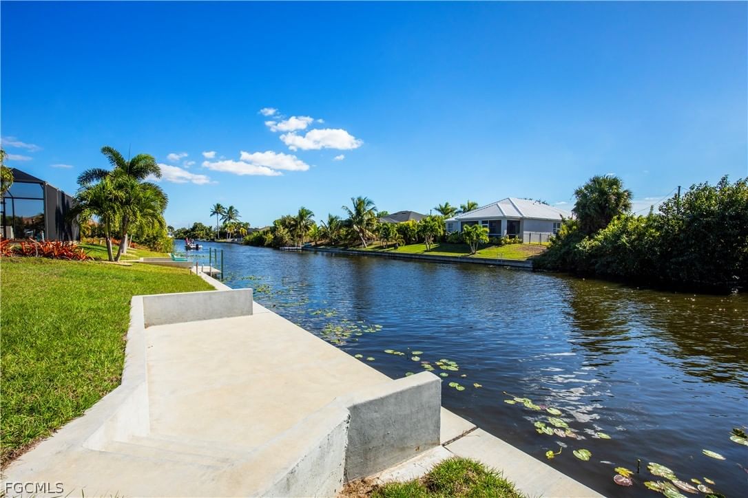 2702 NW 1st Terrace, Cape Coral, FL 33993 photo 5