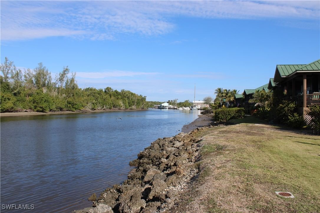 305 Storter #19 Avenue N, Everglades City, FL 34139 photo 3
