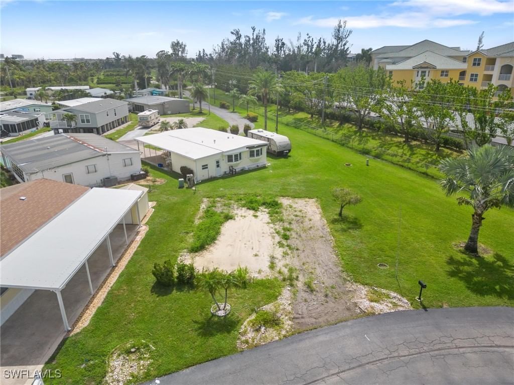 286 Dillard Avenue, Fort Myers, FL 33908 photo 3