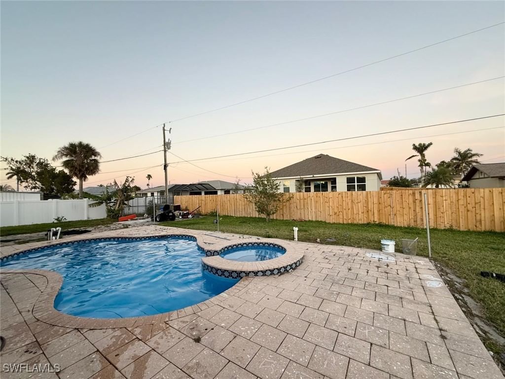 3915 SW 1st Place, Cape Coral, FL 33914 photo 2