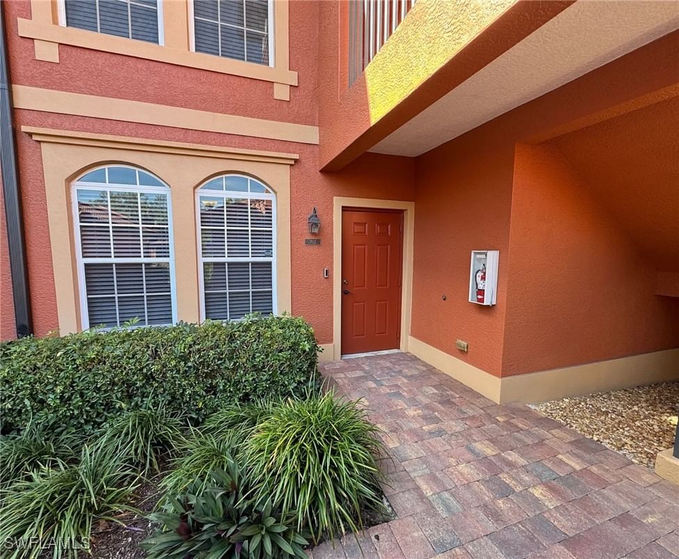 10025 Heather Lane #702, Naples, FL 34119 photo 2