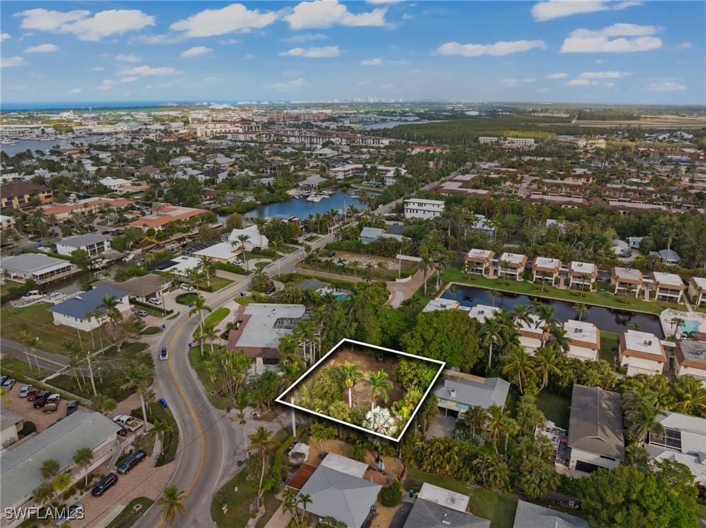 1205 Sandpiper Street, Naples, FL 34102 photo 2